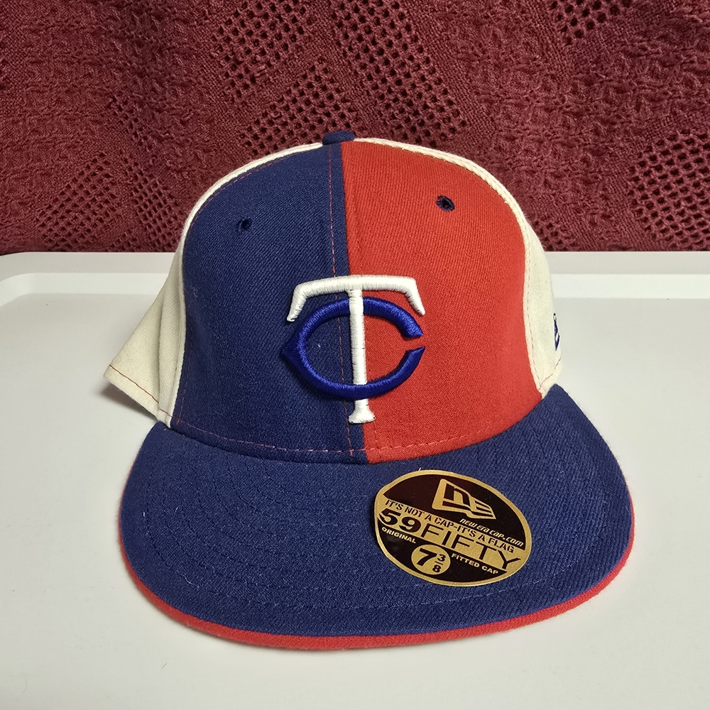 New Era Hat 7 3/8 Minnesota Twins